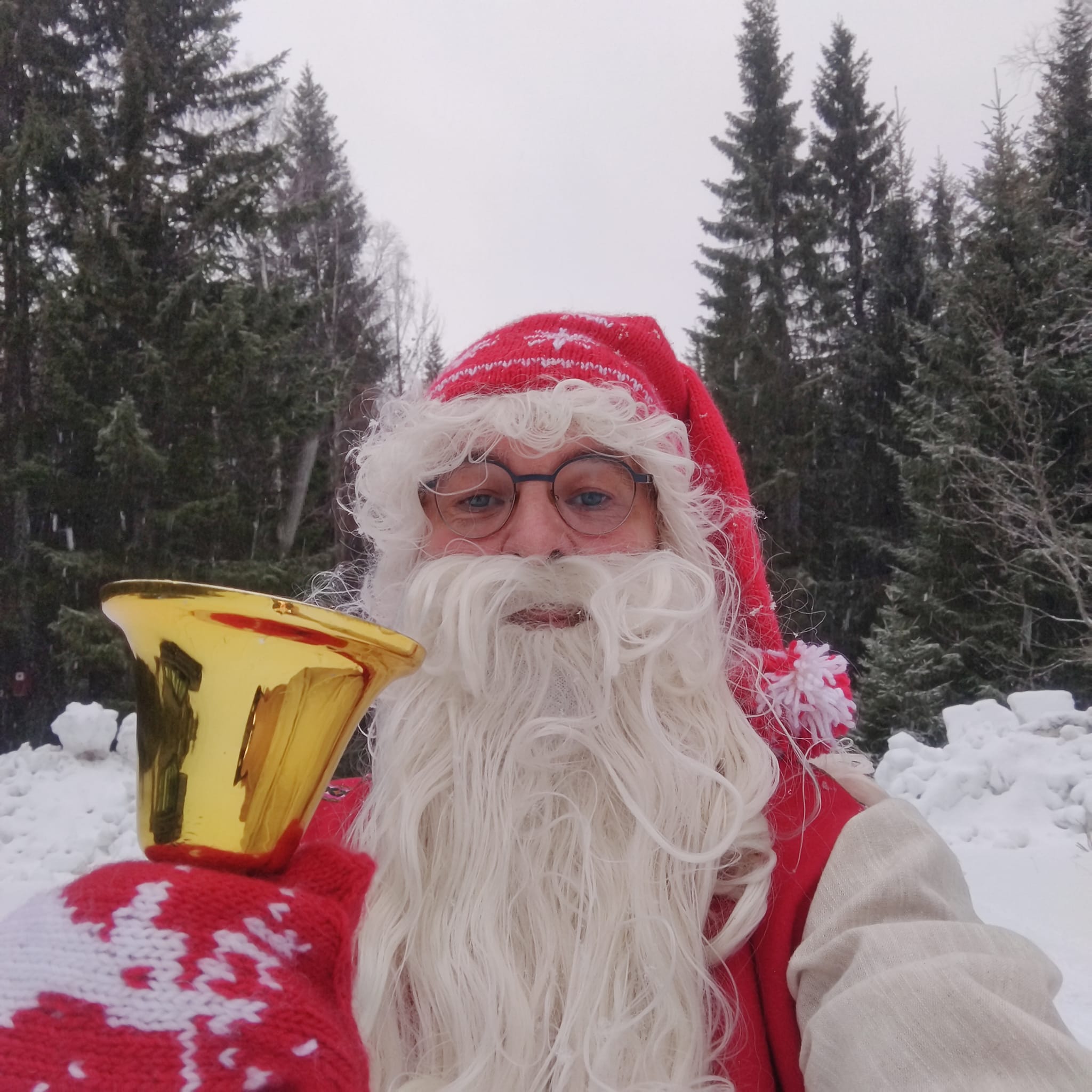 Santa going to Christmas parties